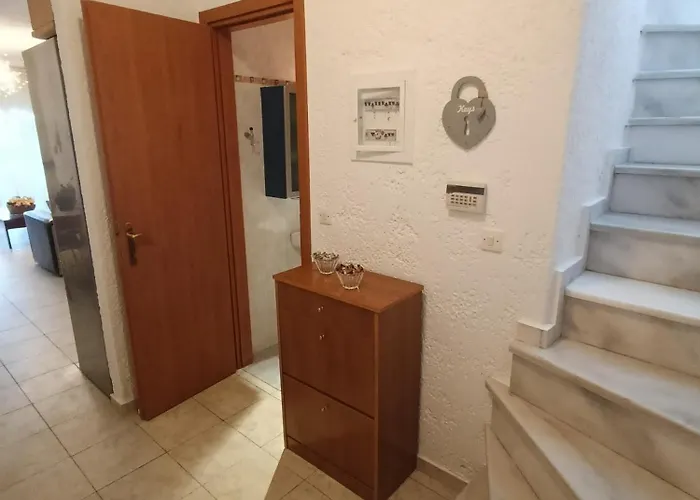 Дом отдыха Sophia View Home- με θέα την θαλασσα