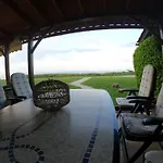 Sophia View Home- με θέα την θαλασσα Semesterbostad